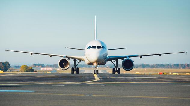Flugzeug