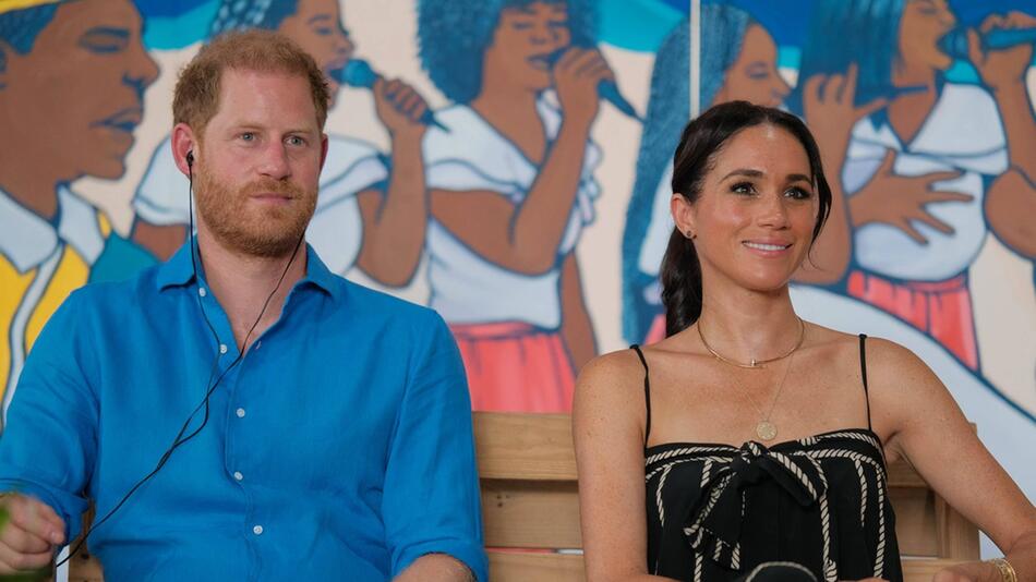 Für Auftritte wie diesen war viel Sicherheitsschutz nötig: Prinz Harry und Herzogin Meghan ...