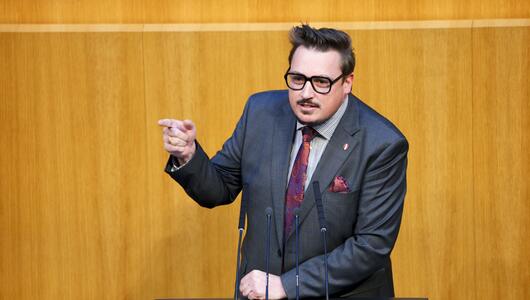 FPÖ-Abgeordneter Steiner will NGO-Förderungen unter die Lupe nehmen