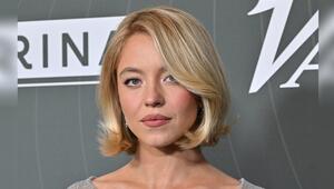 Sydney Sweeney wählte bei den Variety's Power Of Women Awards einen Butterfly Bob für den roten ...