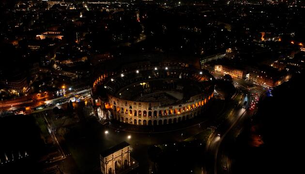Italien reagiert auf Hitze mit Nachtbesuchen im Museum und Gratis-Kino