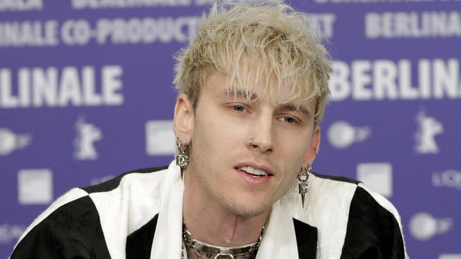 Machine Gun Kelly und seine Ex-Freundin Emma Cannon begrüßten im Juli 2009 ihre Tochter Casie.