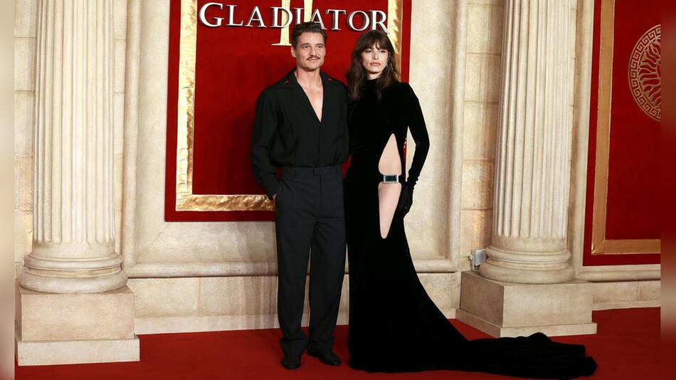 Pedro Pascals Schwester Lux stahl bei der "Gladiator II"-Premiere am Mittwoch in London allen ...