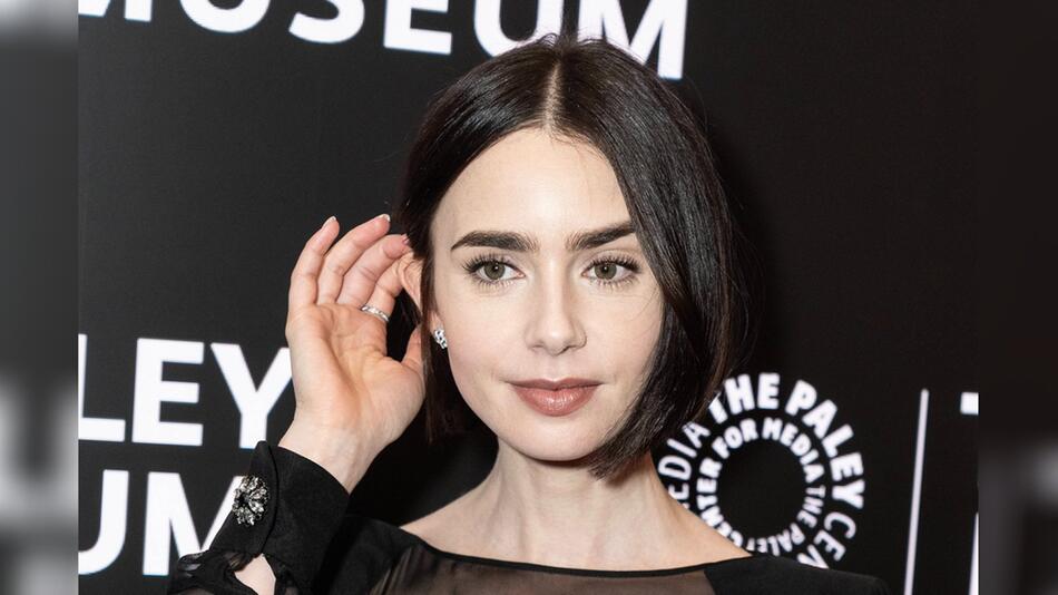 Lily Collins ist vor allem bekannt durch ihre Rolle in der Erfolgsserie "Emily in Paris".