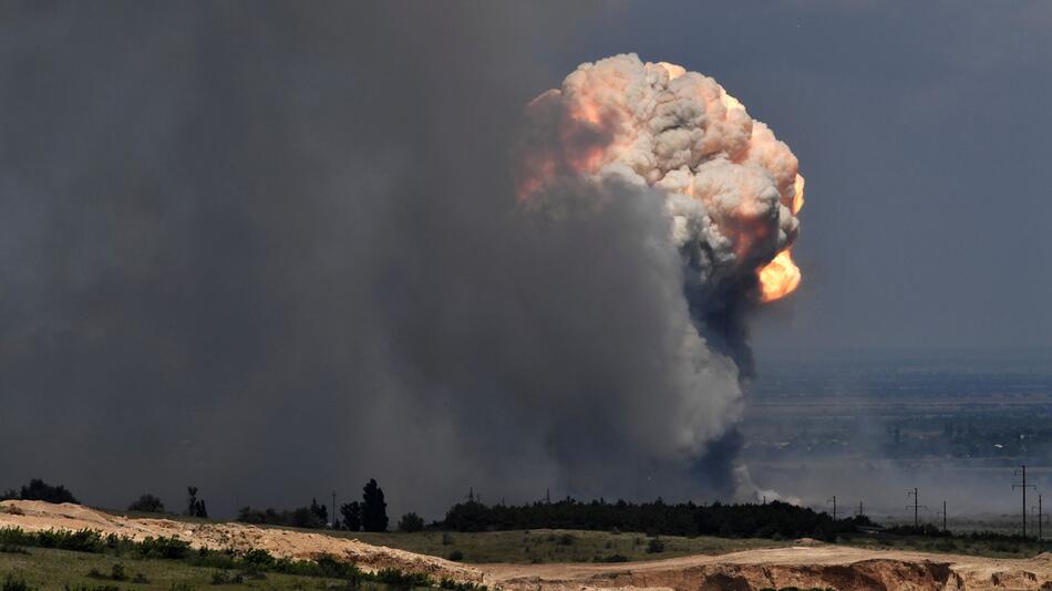 Munition explodiert auf russischem Militärgelände