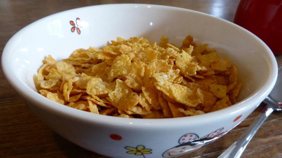 Dinkelflakes haben zwei Vorteile: Sie enthalten mehr Ballaststoffe und oft weniger Acrylamid.