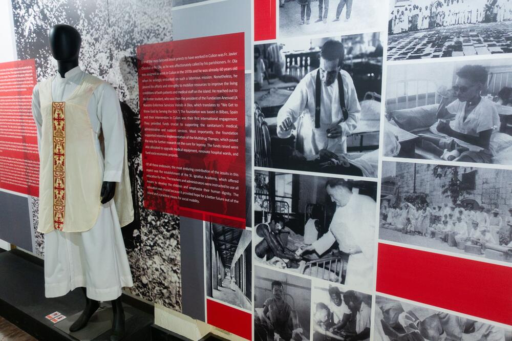 Schautafeln und Fotos im Culion-Museum