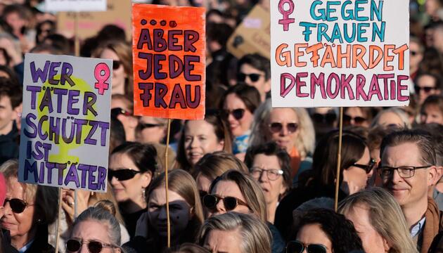 Demonstration gegen sexualisierte digitale Gewalt