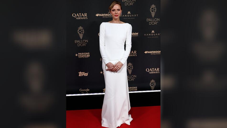 Fürstin Charlène bei der Preisverleihung des Ballon d'Or in Paris.