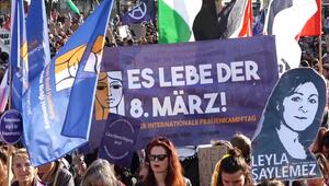 Umfrage: Frauen finanziell im Hintertreffen