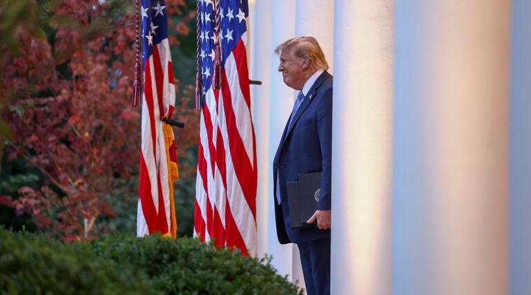 Trump vor dem Weißen Haus