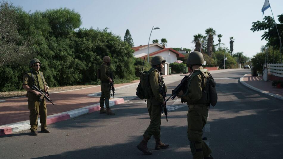 Israelische Soldaten im Kibbuz Netiv Haasara.