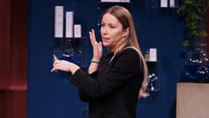 Die ehemalige Kriminalpolizistin Laura Valentin präsentiert eine Hautpflege mit naürlichem Botox ...