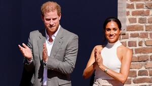 Prinz Harry und Herzogin Meghan haben sich 2020 vom Königshaus abgewandt und leben mit ihren ...