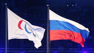 Die russische Fahne bei den Paralympics 2014