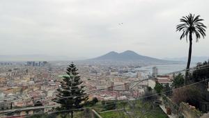 Ausblick auf Neapel und den Vesuv