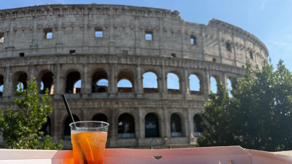 Pizza und Aperol