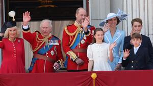 "Trooping the Colour" (v.l.): Königin Camilla, König Charles, Prinz William, Prinzessin ...