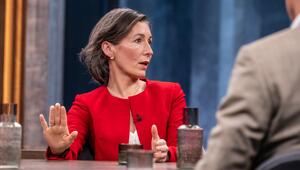 Claudia Major bei Miosga