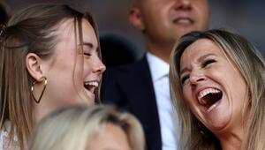 Prinzessin Ariane und Königin Máxima hatten sichtlich Spaß im Allmend-Stadion in Luzern. Kein ...