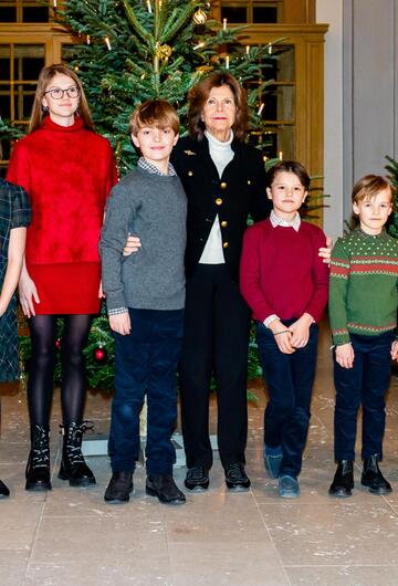 Königin Silvia und ihre Enkel Estelle, Oscar, Leonore, Nicolas, Adrienne, Alexander, Gabriel, Julian