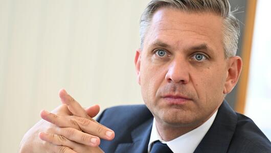Wirtschaftsminister Hattmannsdorfer