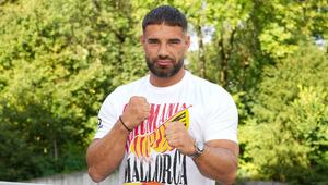 Aleks Petrovic musste im "Fame Fighting" gegen Yasin Cilingir antreten.