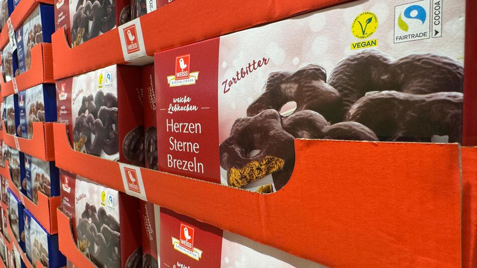 Lebkuchen im Regal.