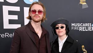 Finneas unterstützt seine Schwester Billie Eilish öffentlich nach ihrer Rede bei den Grammys.