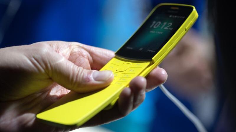 Retro-Slider Nokia 8110