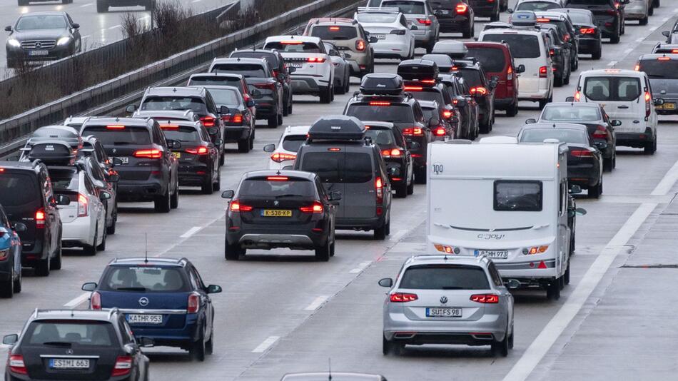 Verkehrswelle zum Wochenende