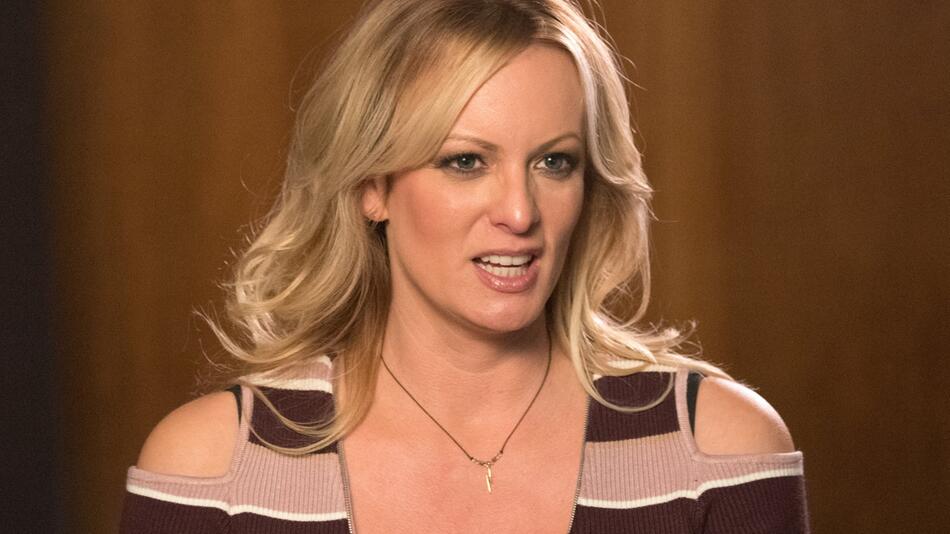 Stormy Daniels Muss Juristische Niederlage Gegen Trump Einstecken Gmx At