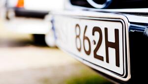 H-Kennzeichen auf dem Nummernschild eines Autos