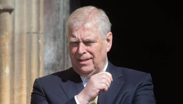 Andrew Mountbatten-Windsor hat offenbar weit mehr als eine "Mrs Windsor" in den Palast bringen ...