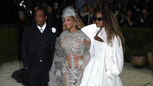Jay-Z, Beyoncé und Tochter Blue Ivy besuchen immer wieder zusammen Events - hier bei der Met-Gala.