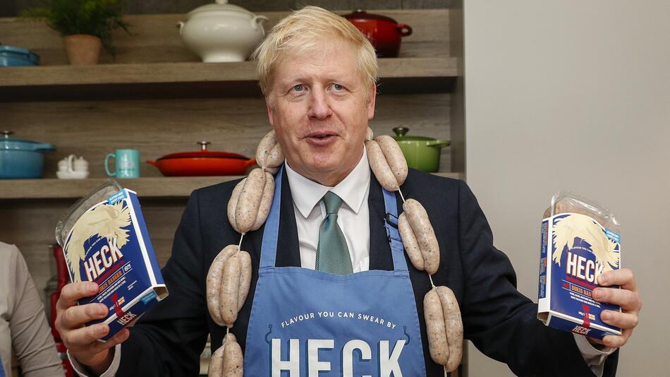Boris Johnson mit Würstchen