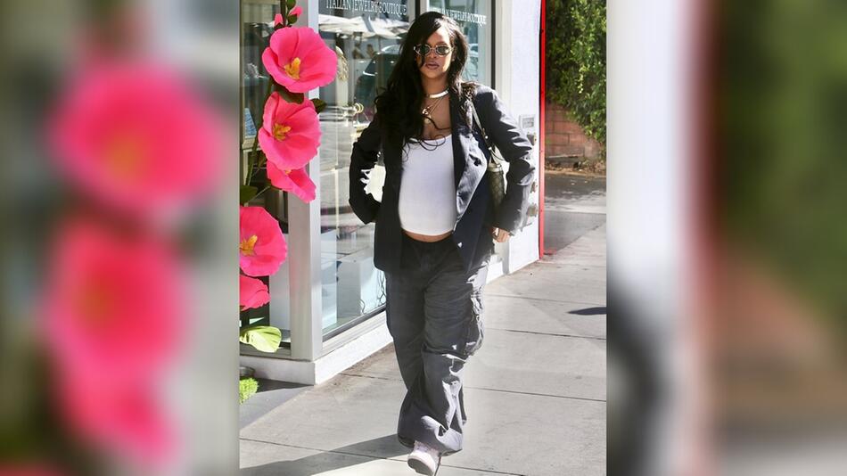 Rihanna erwartet ihr drittes Kind.