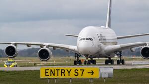 Airbus A380 in München
