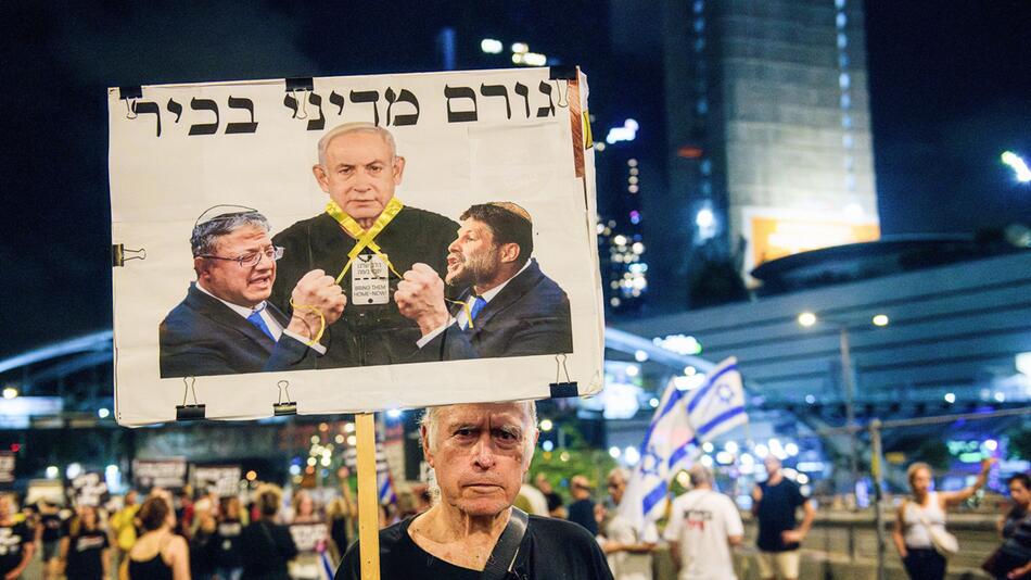 Nahostkonflikt - Protest in Tel Aviv gegen Ministerpräsident