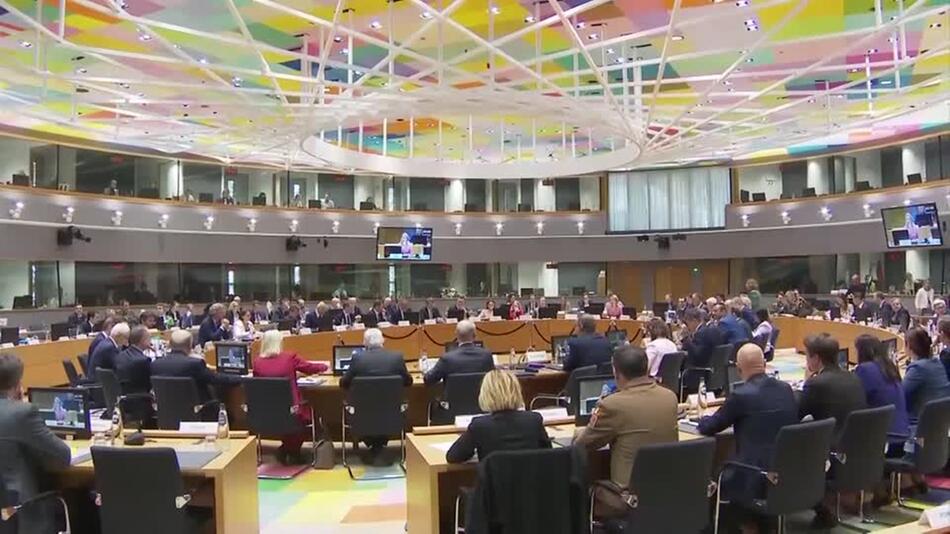 EU und Großbritannien verhängen weitere Sanktionen gegen Russland
