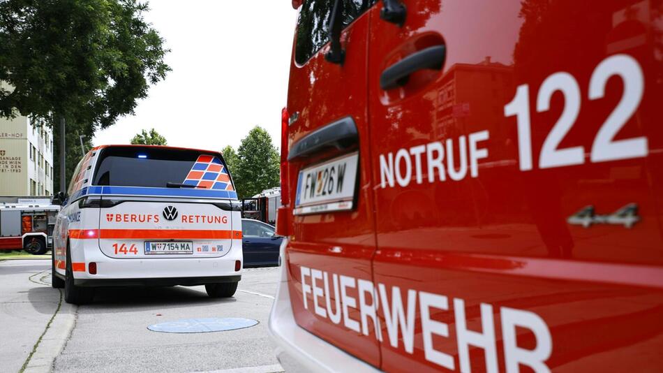 Die Rettung und die Feuerwehr standen am Samstag im Einsatz