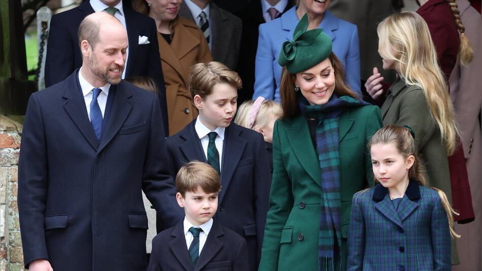 Prinz William, Prinz Louis, Prinz George, Kate und Prinzessin Charlotte in Sandringham.