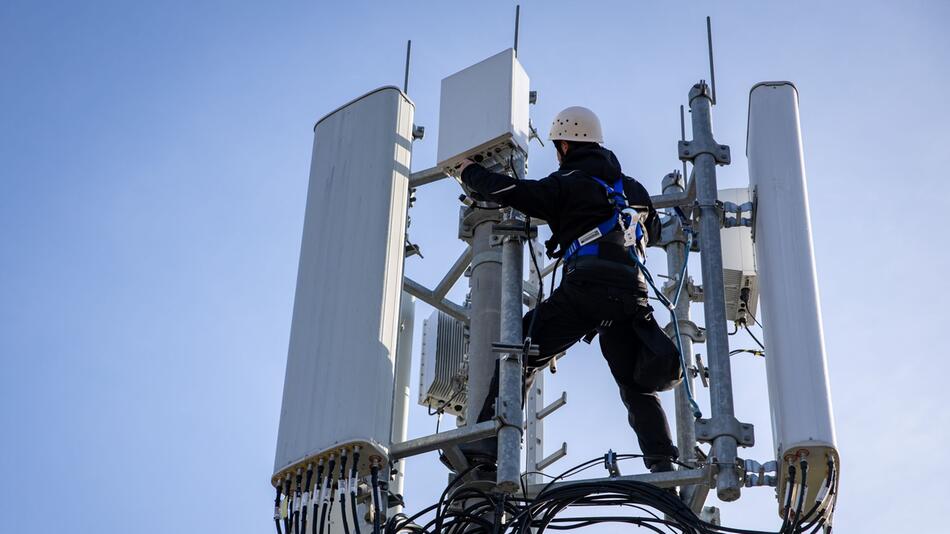 Qualitätsüberprüfung an Mobilfunkmast der Telekom