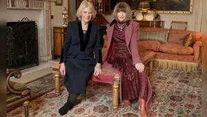 Königin Camilla (l.) und Anna Wintour treffen sich zu Beginn der London Fashion Week im St ...