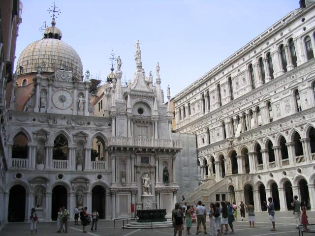 Dogenpalast in Venedig