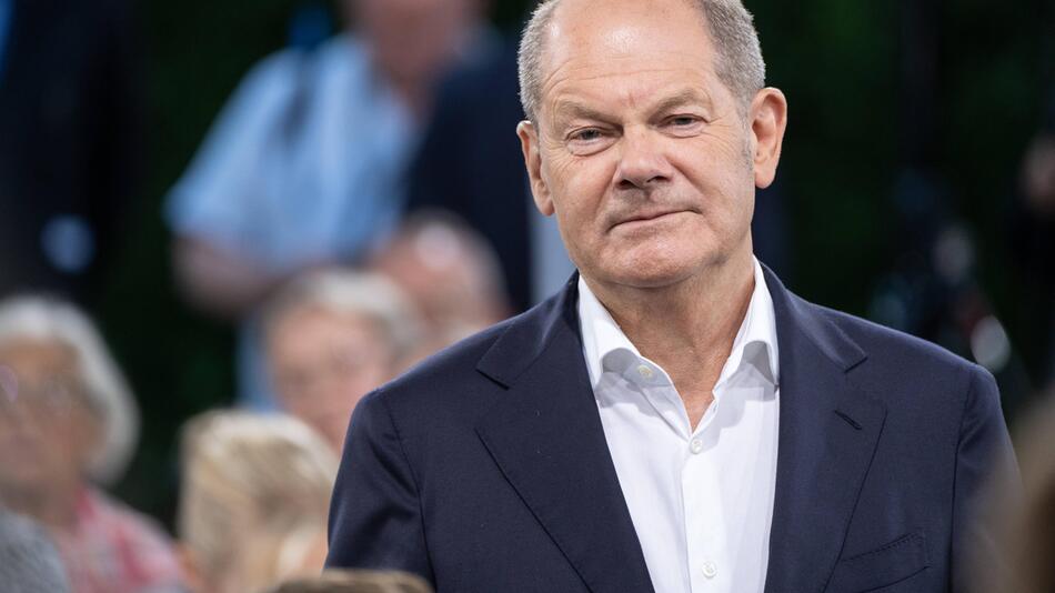 Olaf Scholz, Bundeskanzler, Sommerinterview, Politik