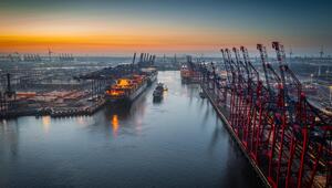 Container Terminal am Hamburger Hafen