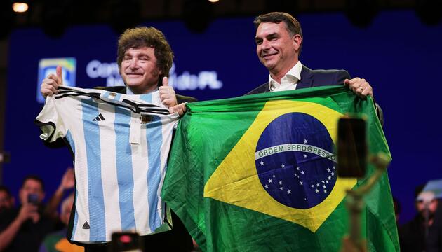 Flavio Bolsonaro beim Parteitag