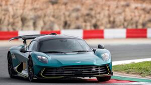 Aston Martin Valhalla