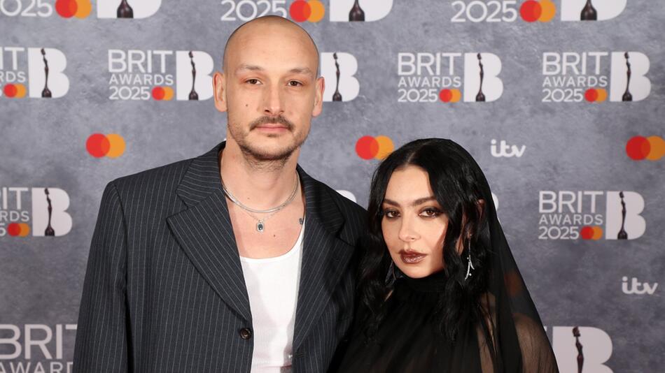 George Daniel und Charli XCX hatten sich 2023 verlobt.